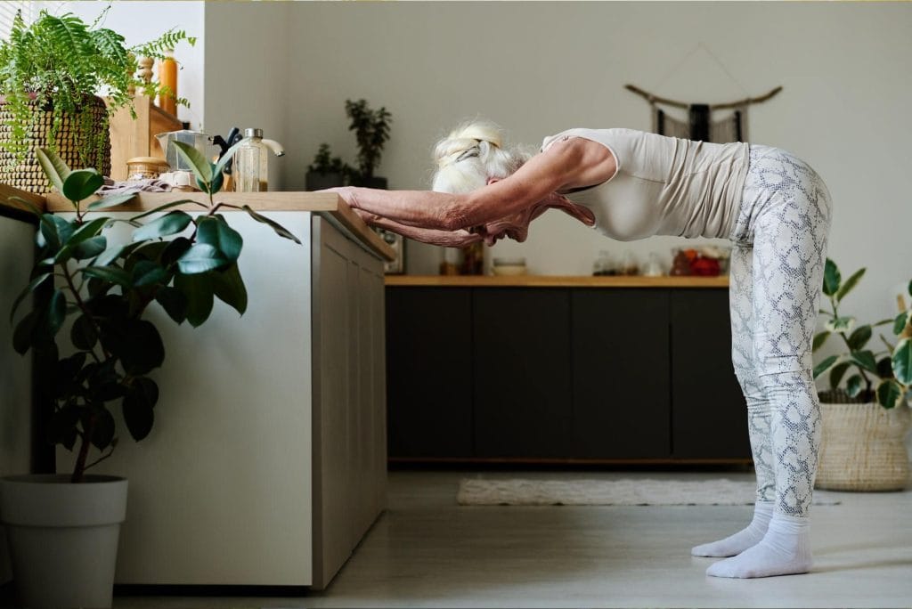 Lower back pain: Discover 11 Actionable Tips to Help You Stretch Every Day